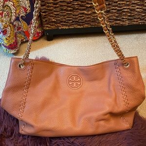 Authentic Tory Burch handbag with chain-strap.
